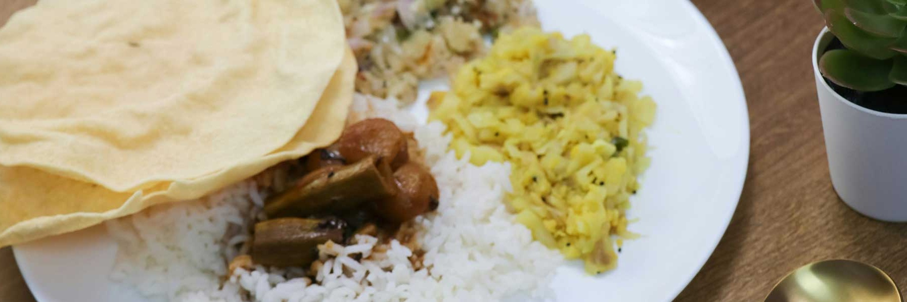 Lokenath Caterer And Decorators is one of the leading catering service providers in Birati, Kolkata.